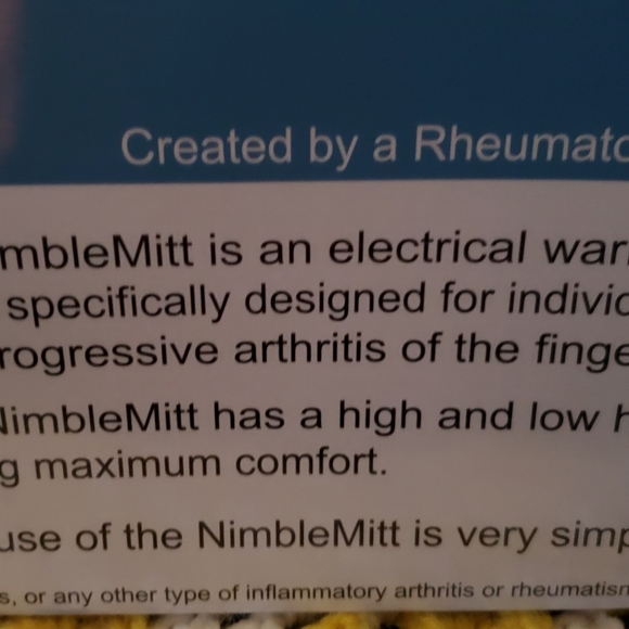 New Nimble Mitt Arthritis Therapeutic Mittens - Picture 3 of 4